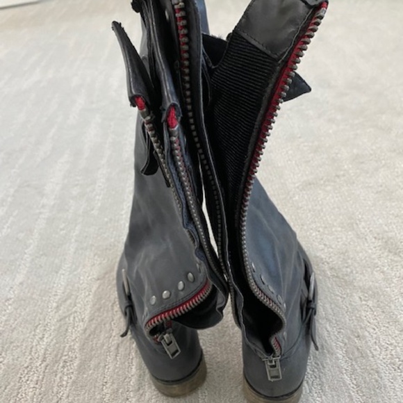 Knee-high dark gray boots - Picture 4 of 5